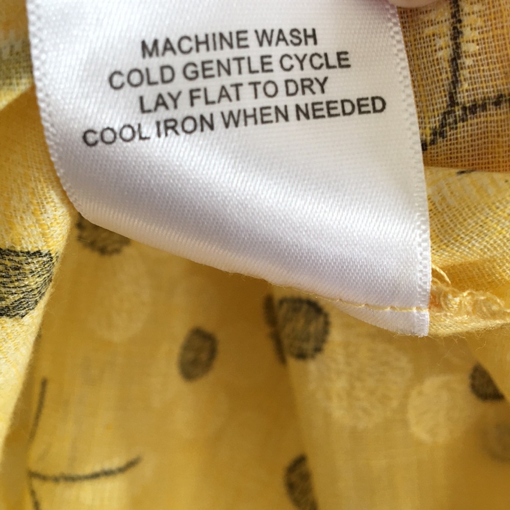NWOT Modcloth Floral Button Down Sleeveless Top - Picture 6 of 7